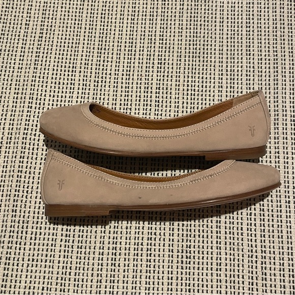 Frye Carlson tan/light pink suede ballet flats size 7 - Picture 2 of 5